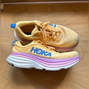 Hokas Bondi 8 almost perfect condition